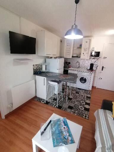 Escale Au Sud, Un Les Pieds Dans L Eau :) Apartamento *
