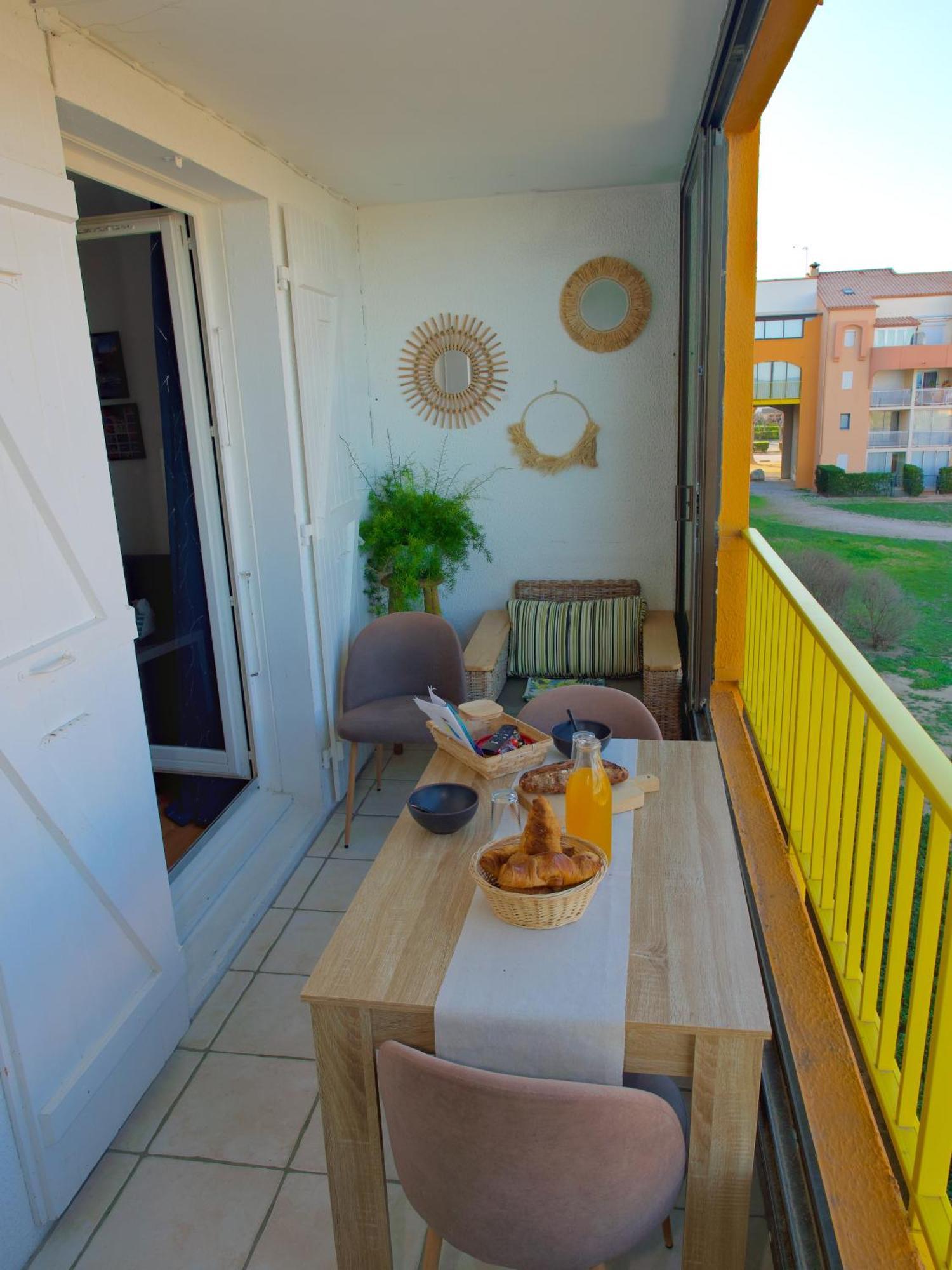 Apartment Escale Au Sud, Un Les Pieds Dans L Eau :) Le Barcarès